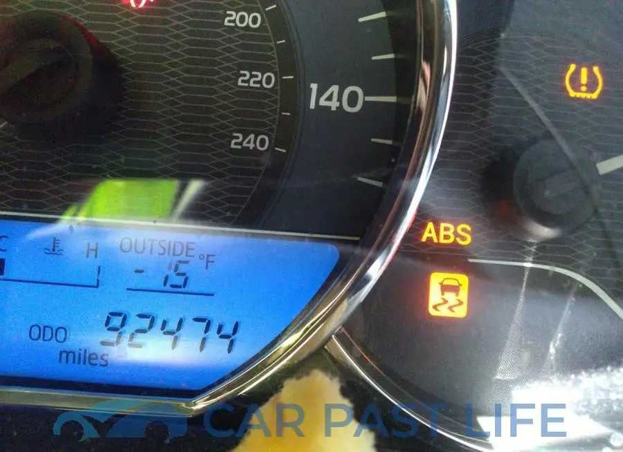 2T1BURHE4EC226959# 7