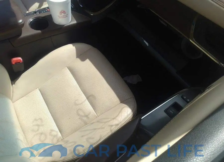 4T1BK1EB3EU108689# 5