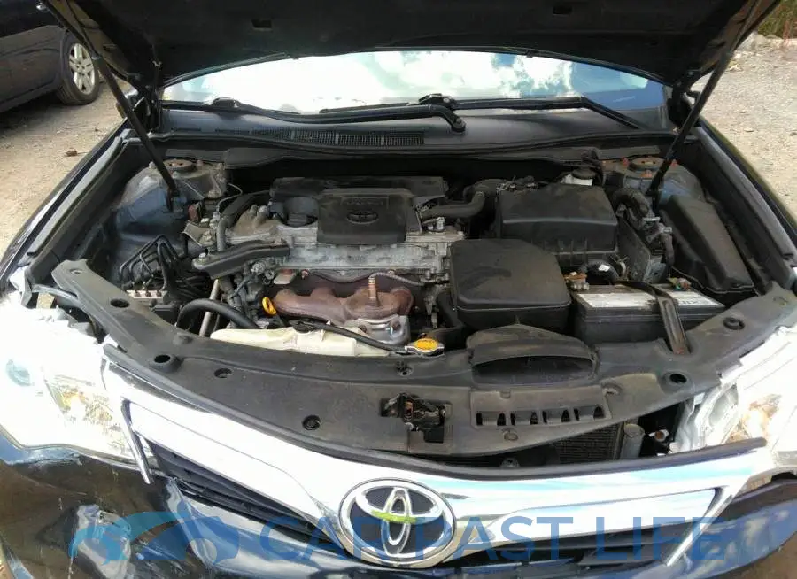 4T4BF1FK9CR207152# 10