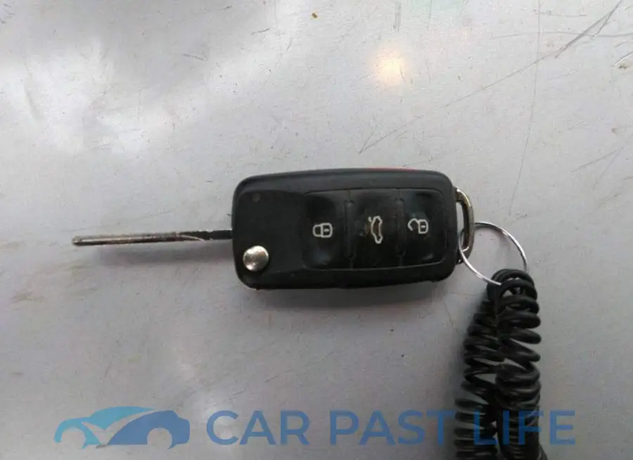 1VWCH7A32CC033766# 11