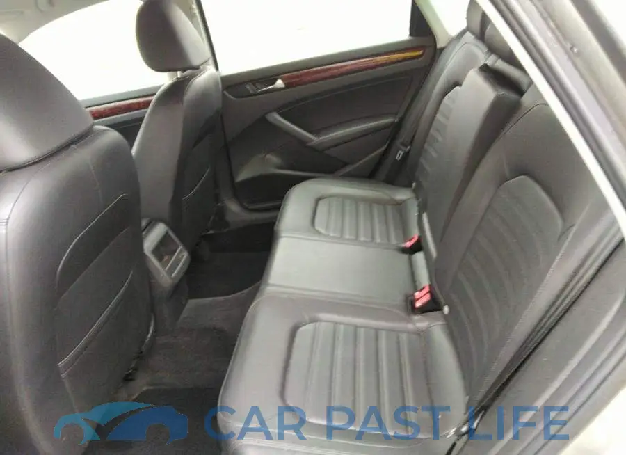 1VWCH7A32CC033766# 8