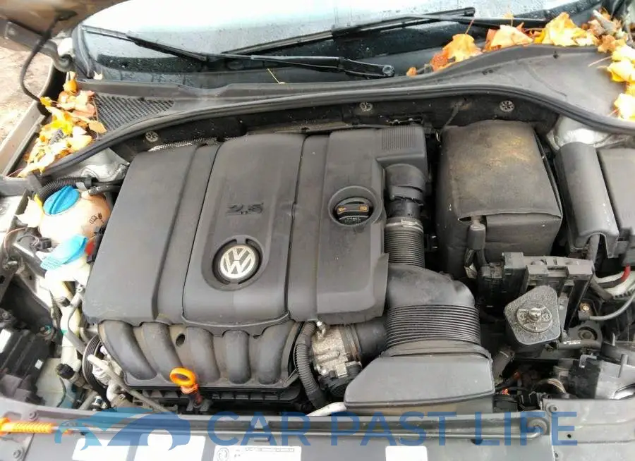 1VWCH7A32CC033766# 10