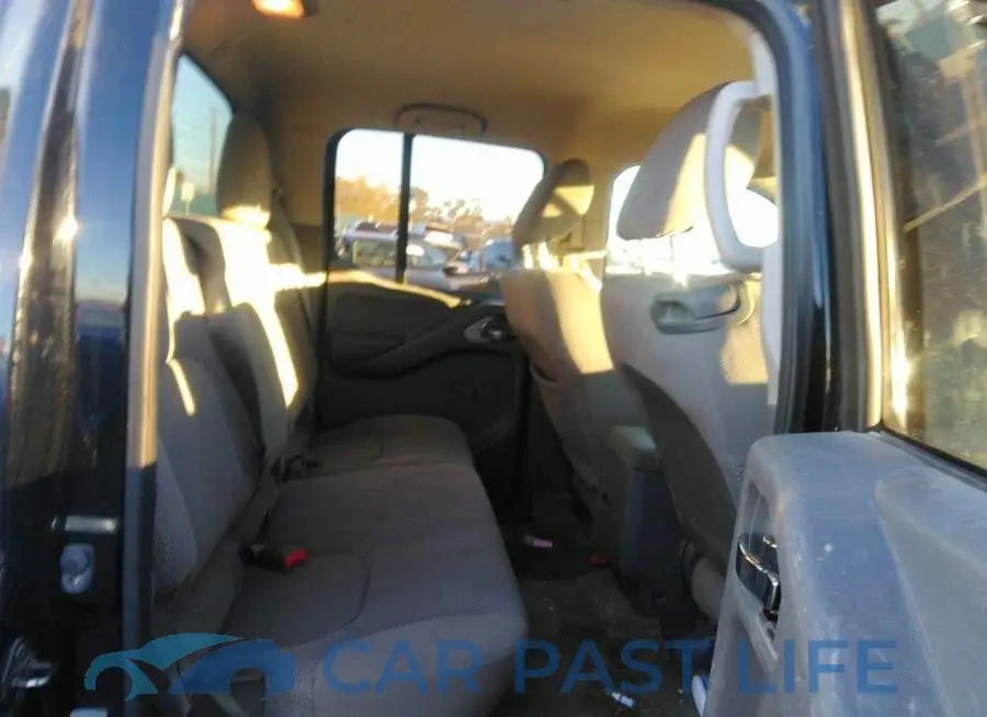 1N6AD0EV8CC419971# 8