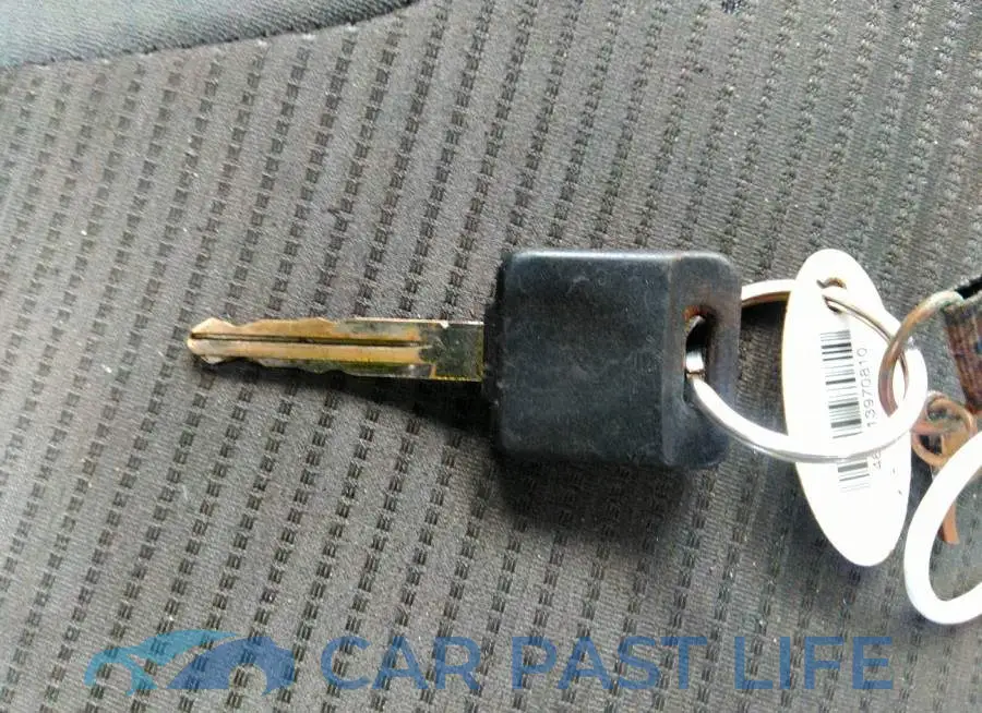 3N1AB6AP2CL659995# 11