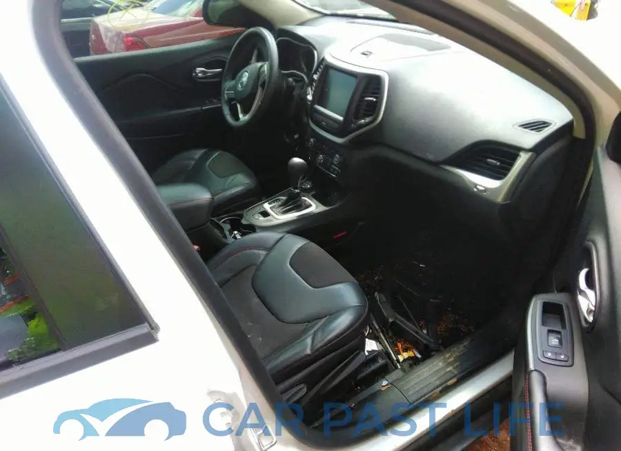 1C4PJMBS5FW511470# 5