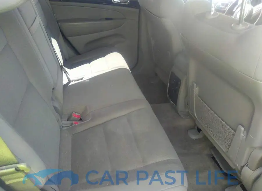 1C4RJFAG5CC315026# 8
