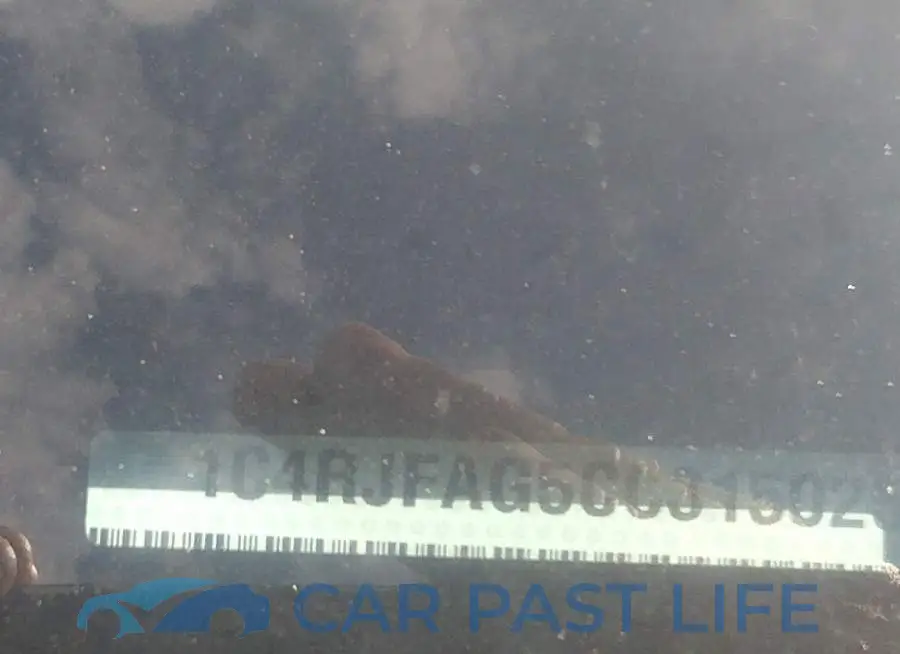 1C4RJFAG5CC315026# 9