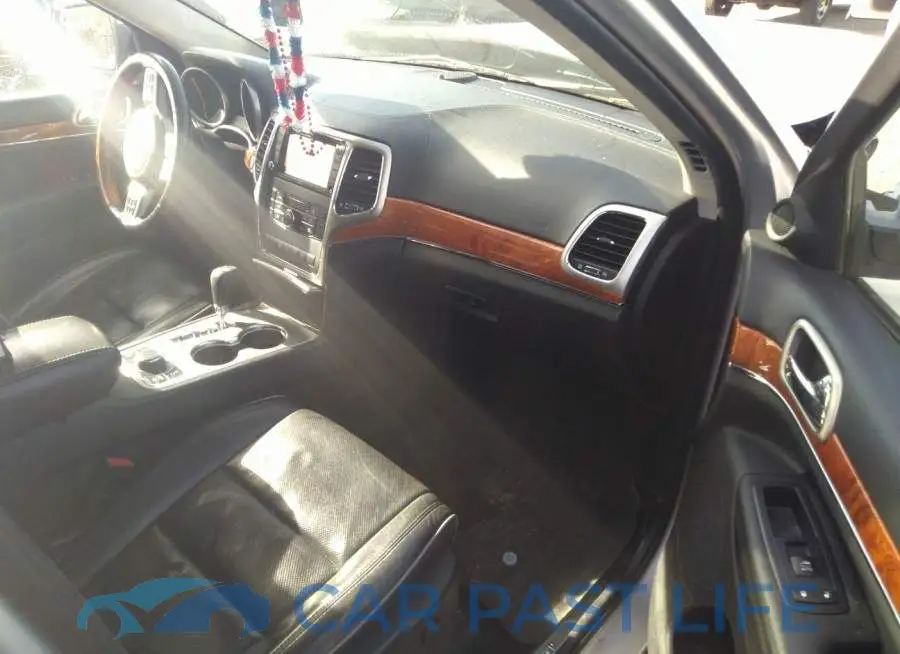 1C4RJFCG8CC187989# 5