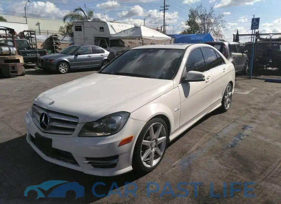 WDDGF4HB8CR203962# 2