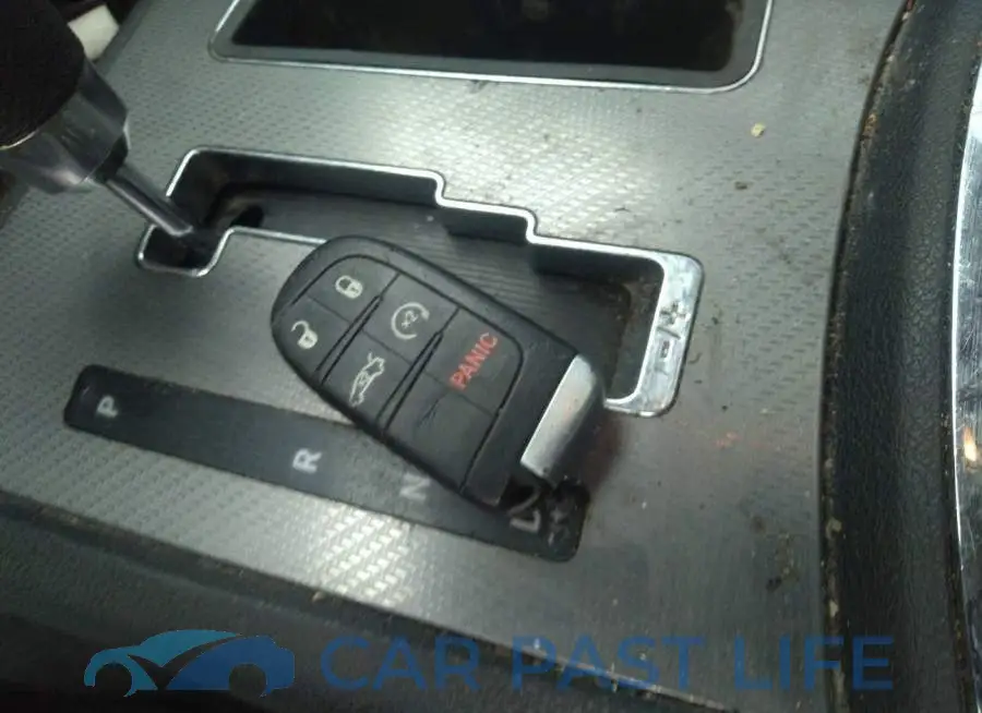 2C3CDXBG1CH116056# 11