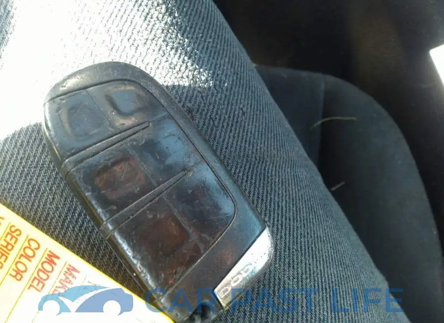 2C3CDXBG7CH215058# 11