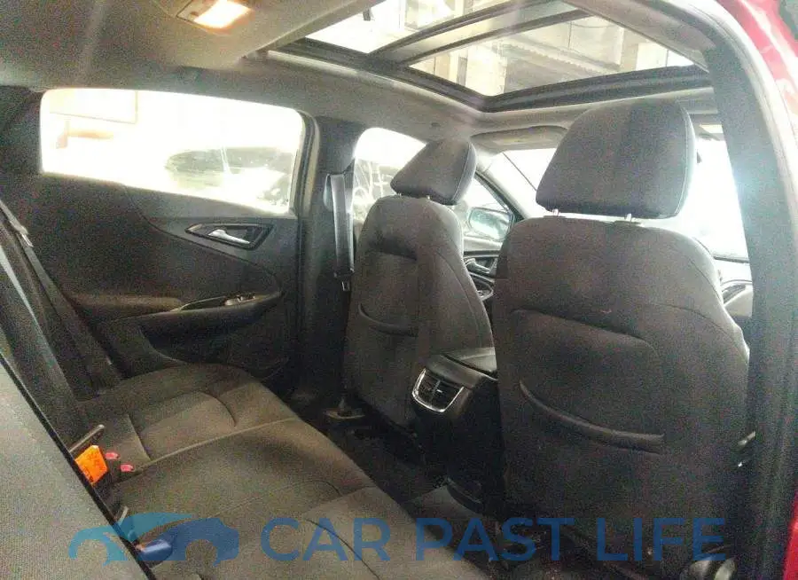 001ZD5ST6KF150476# 8