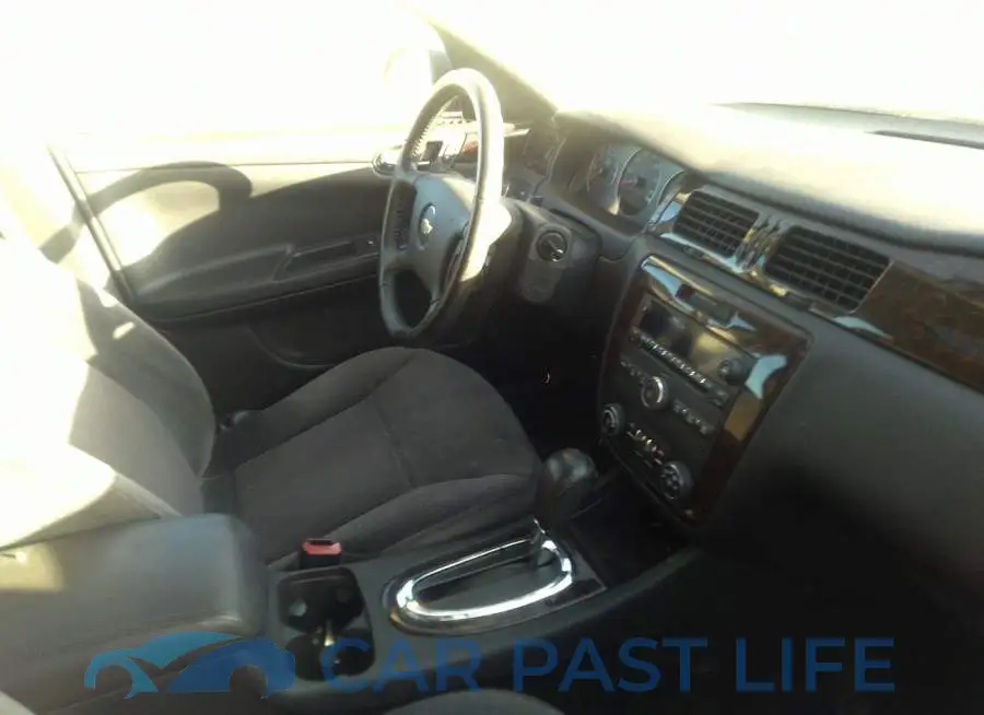 2G1WB5E32C1193600# 5