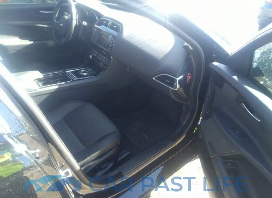 SAJAJ4FN0JCP28205# 5