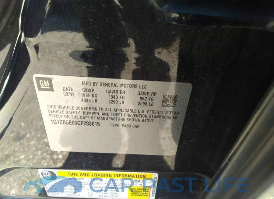 1G1ZB5E09CF283015# 9