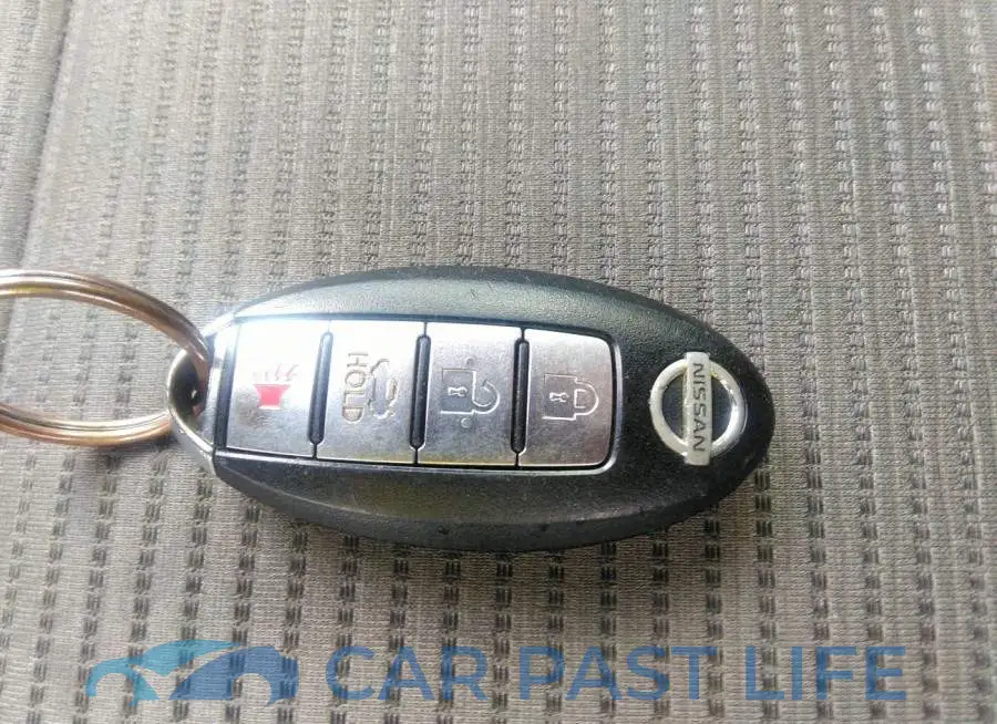 3N1AB6AP5CL646092# 11