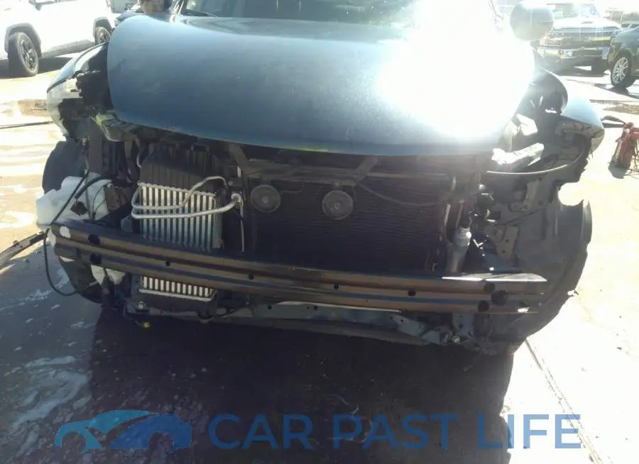 JN8AF5MR5CT106590# 6