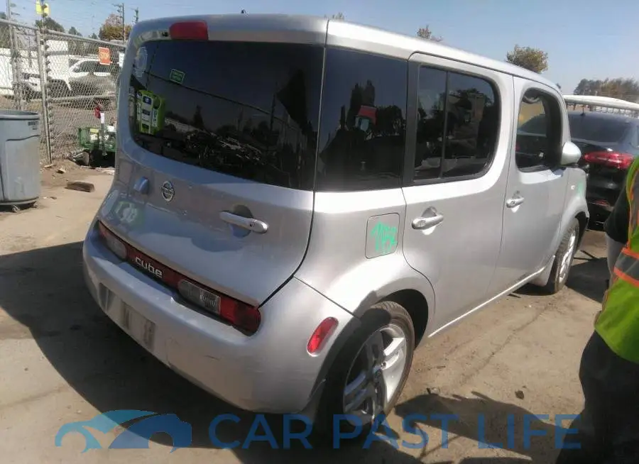 JN8AZ2KR9DT301585# 4