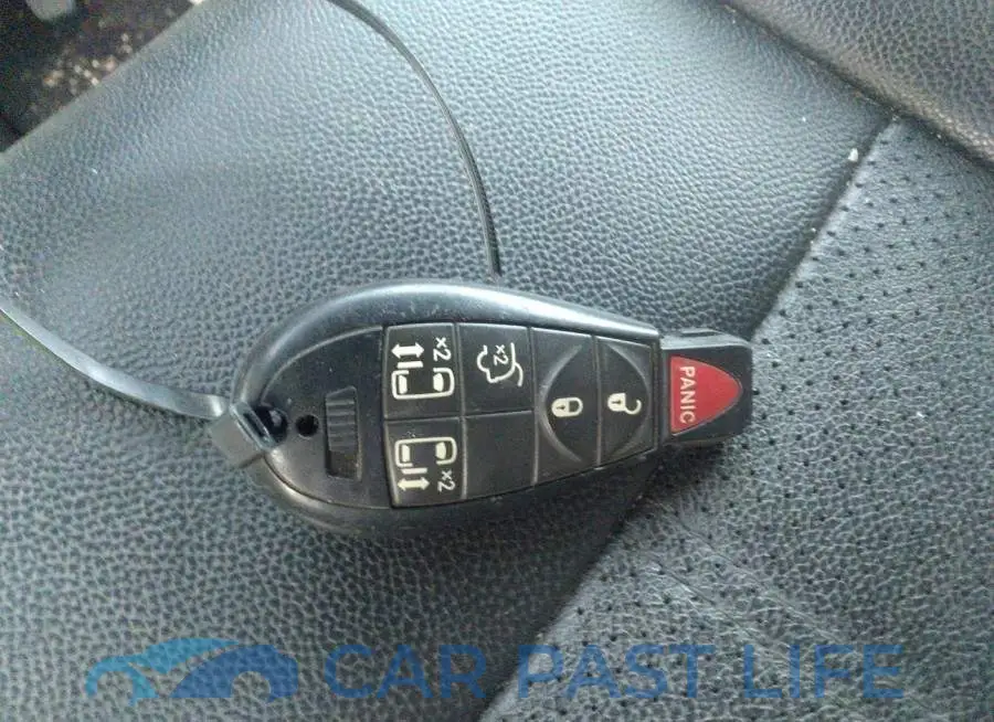2C4RC1BG7CR306329# 11