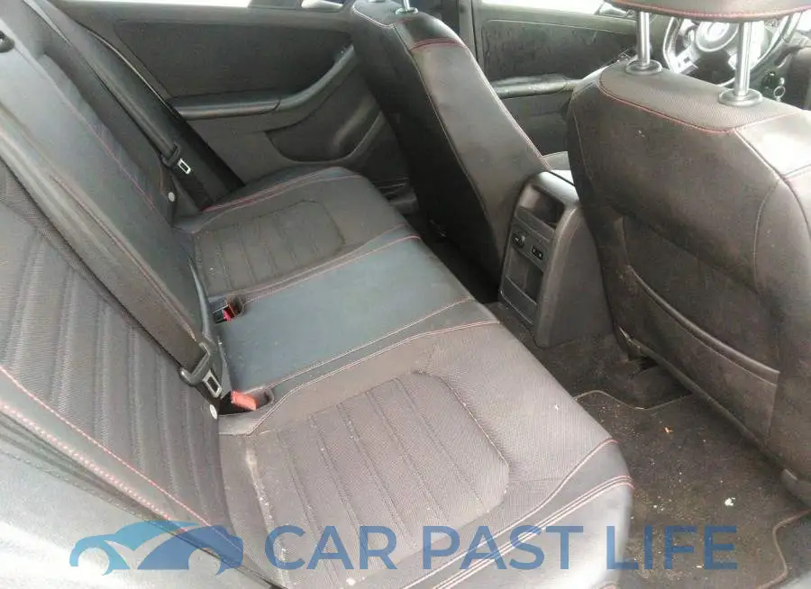 3VW567AJ6CM456961# 8