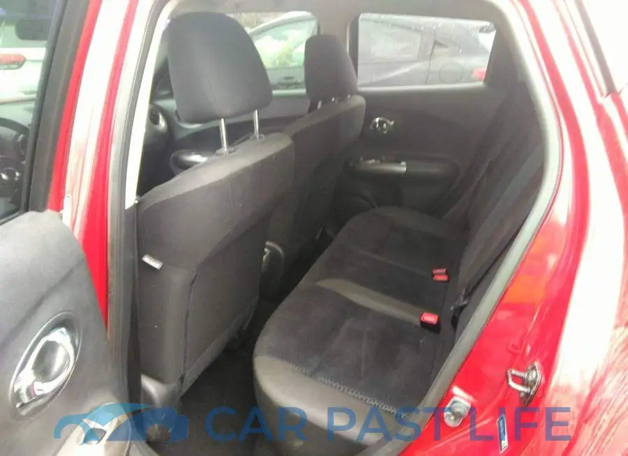 JN8AF5MV1CT108625# 8