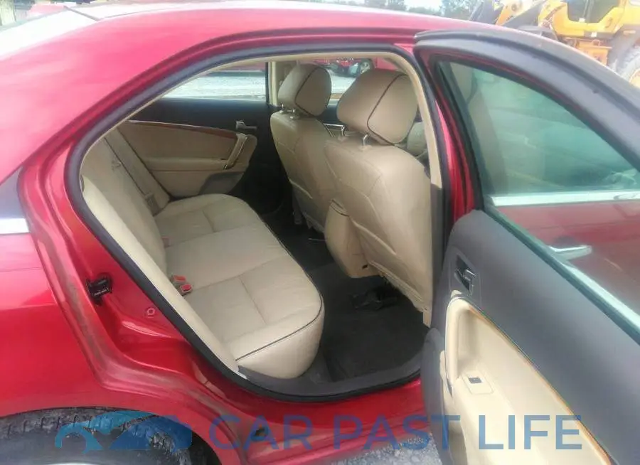 3LNHL2GC6CR815129# 8