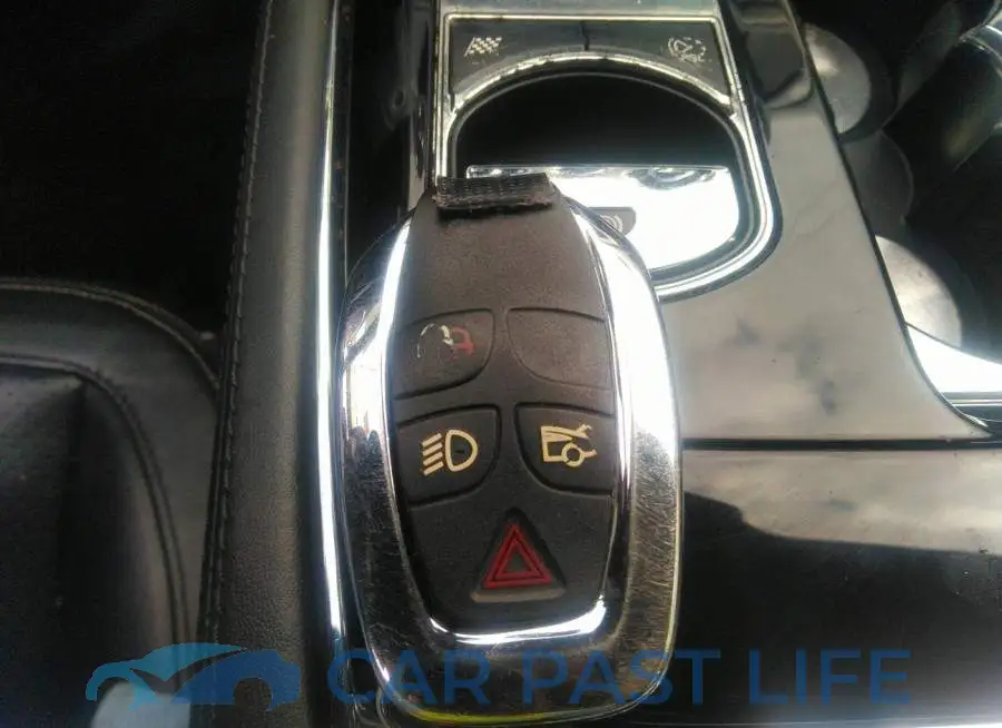 SAJWA3KT1EMV59865# 11