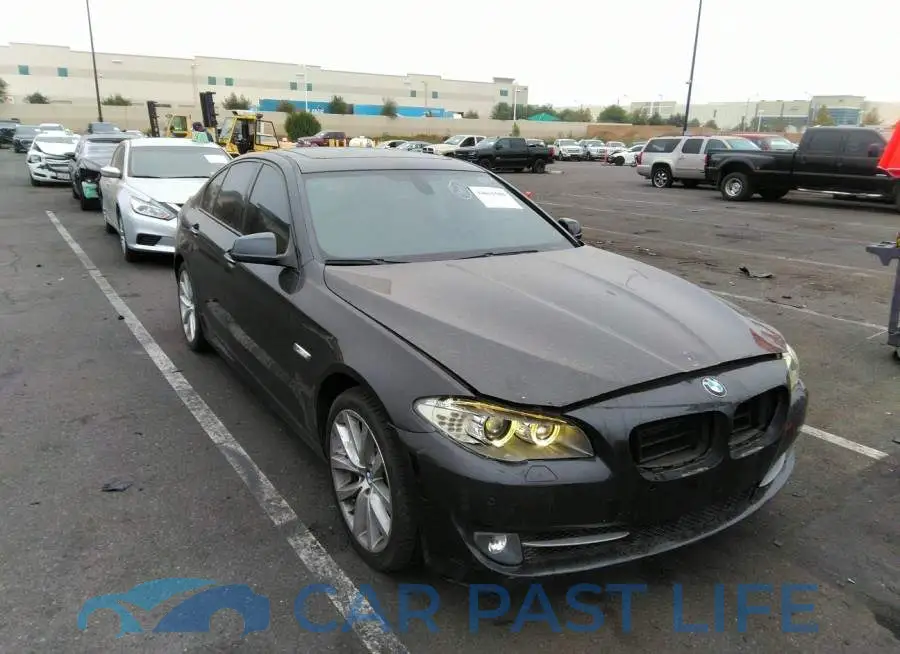 WBAFR7C53CC813641# 1