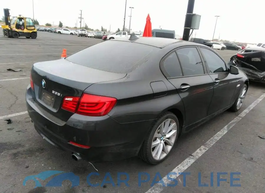 WBAFR7C53CC813641# 4