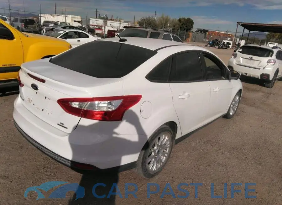 1FAHP3F22CL437080# 4