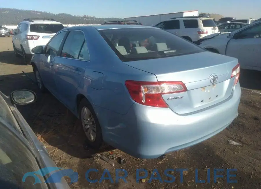 4T4BF1FK8CR215307# 3