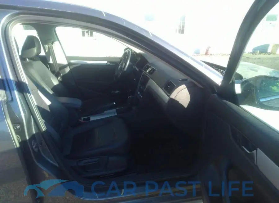 1VWBP7A35CC100469# 5