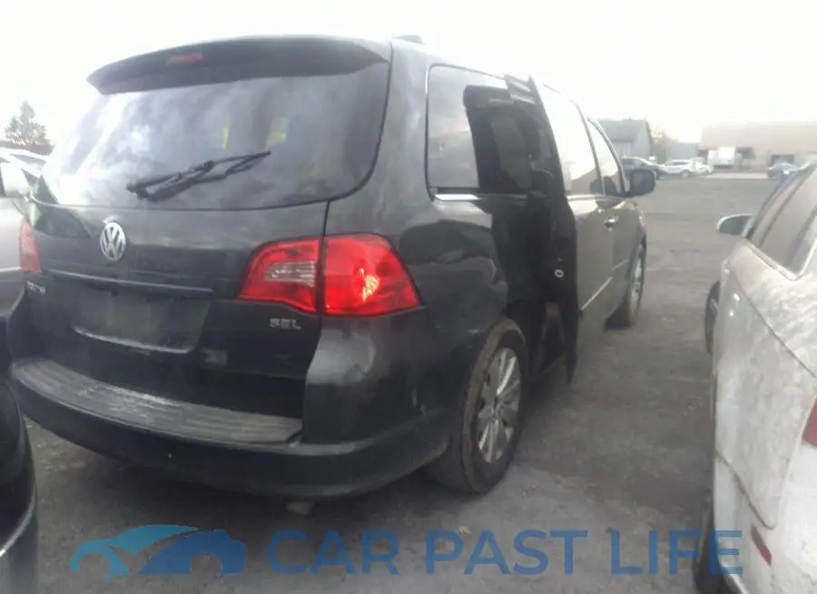 2C4RVACG9CR294175# 4