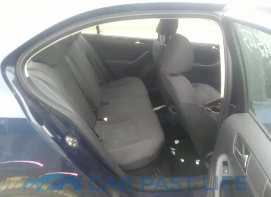 3VW2K7AJ6CM349276# 8