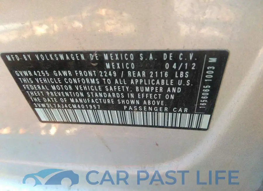 3VW3L7AJ4CM401957# 9