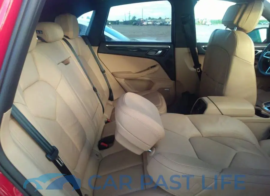 WP1AA2A51MLB02157# 8
