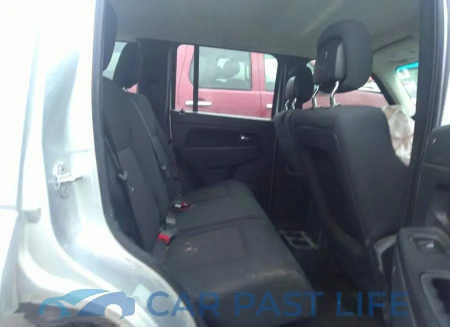 1C4PJMAKXCW110283# 8