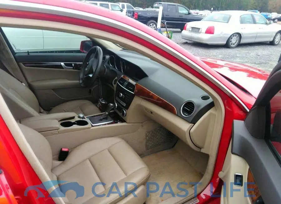 WDDGF4HB6CR220999# 5
