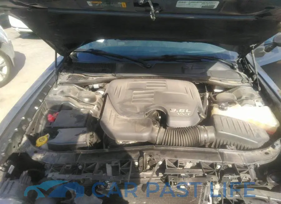 2C3CDZAG8MH508207# 10