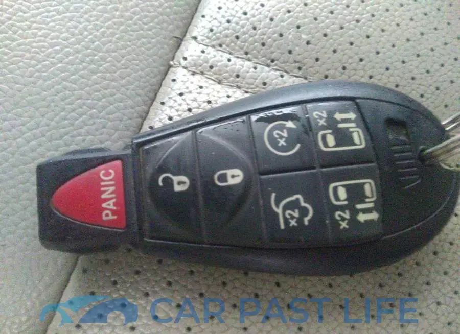 2C4RC1CG9CR338424# 11