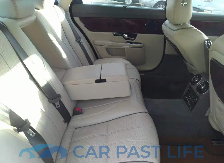 SAJWA2GB4CLV31457# 8