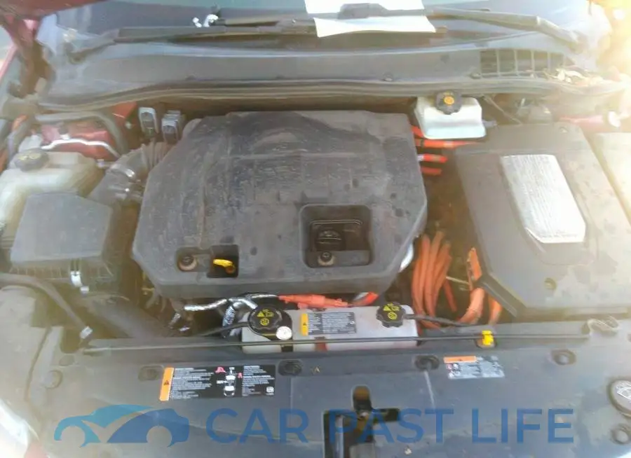 1G1RB6E40CU104509# 10