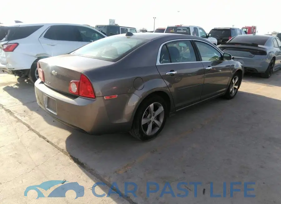 1G1ZC5EU8CF135714# 4