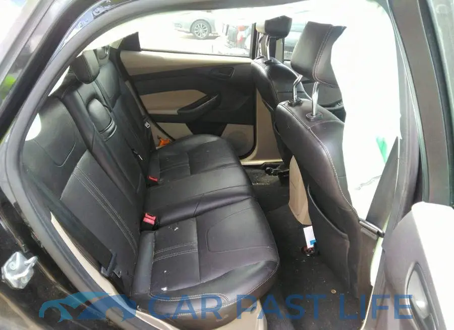 1FAHP3K23CL374240# 8