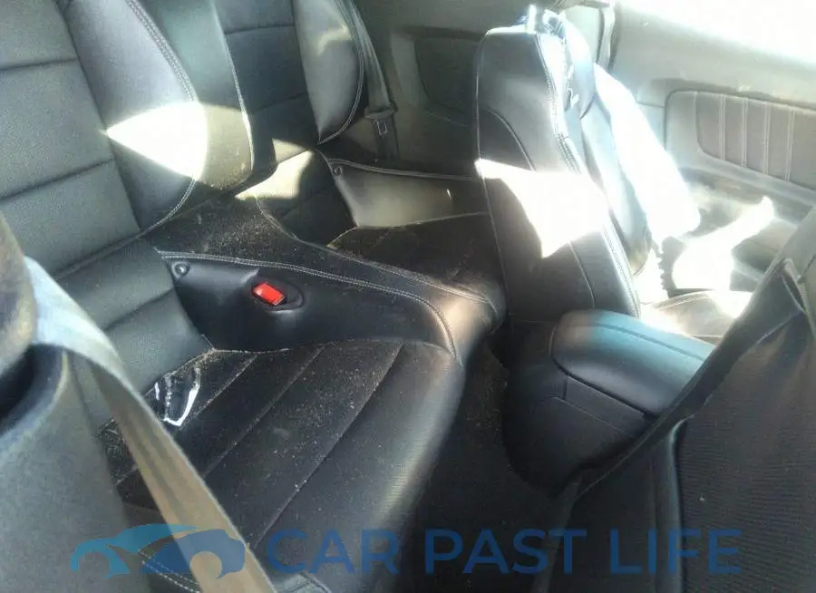 1FATP8UH7J5132741# 8