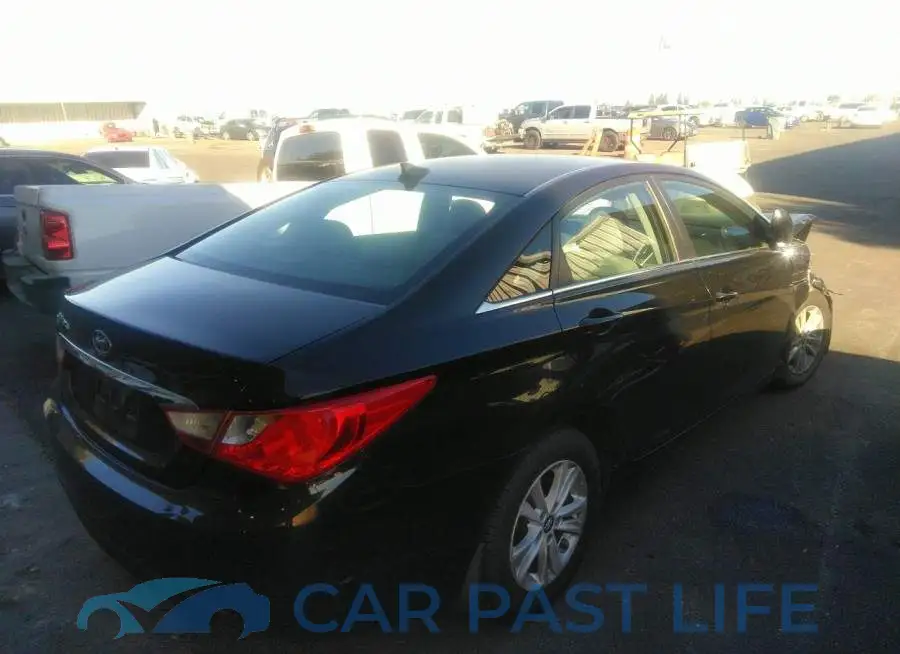 5NPEB4AC4DH587893# 4