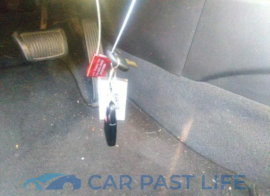 5NPEB4AC4DH587893# 11