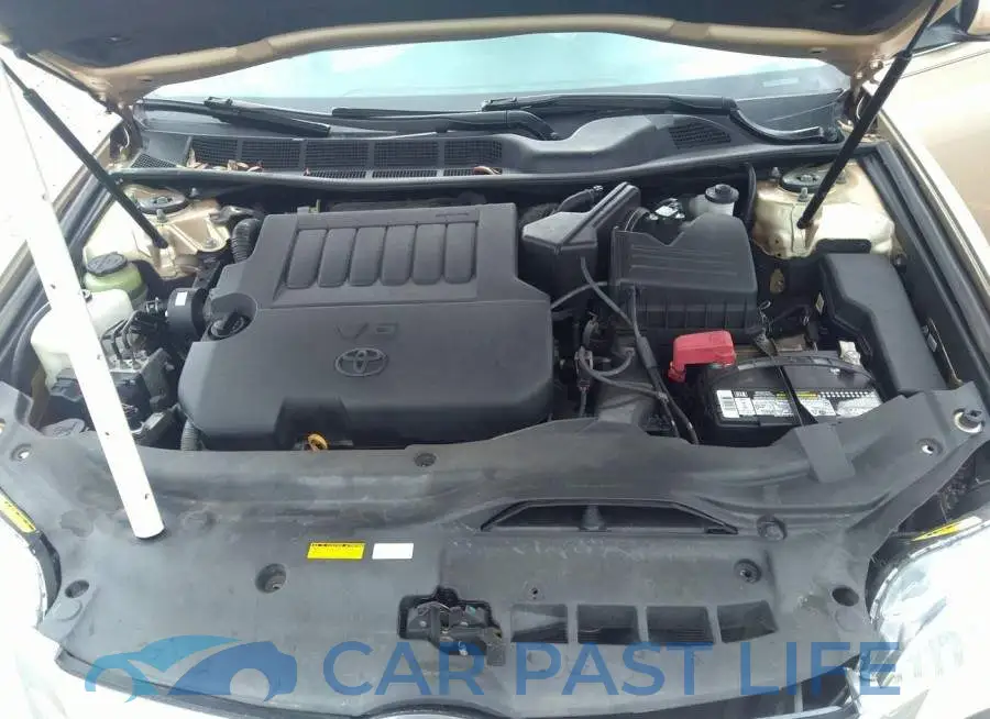4T1BK3DB5CU460781# 10