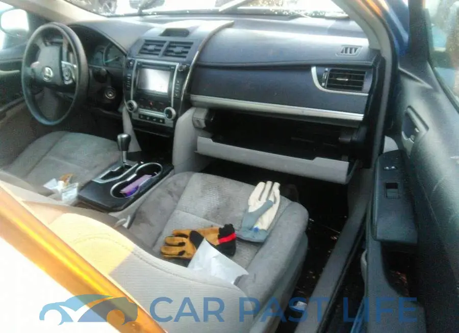 4T4BF1FK5CR158922# 5