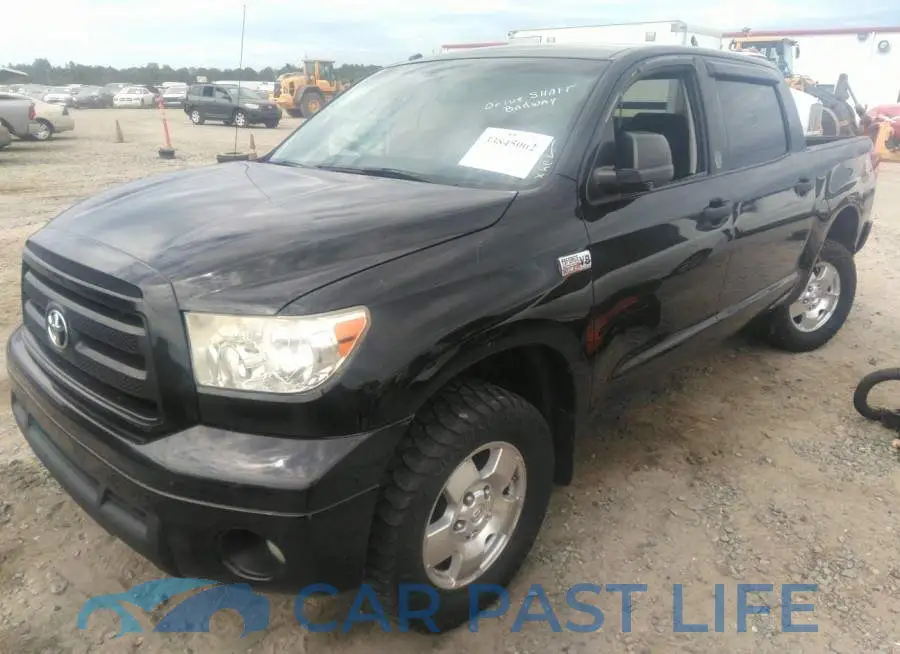 5TFDY5F19CX215220# 2